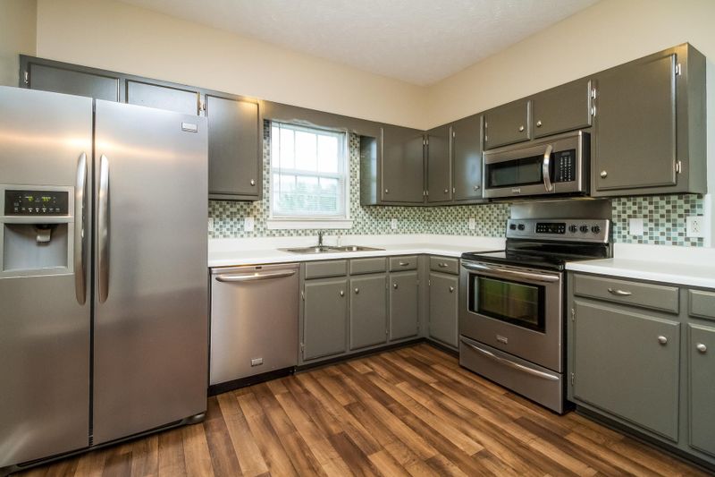 2754 Pepperdine Dr, Murfreesboro, TN 37128