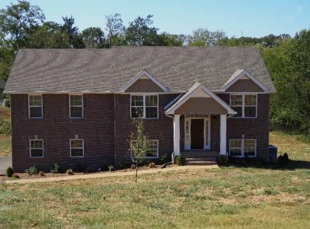 1459 Cliff Amos Rd, Spring Hill, TN 37174