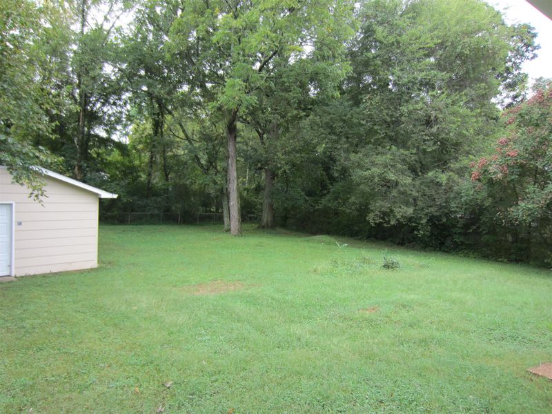 1810 Fern Dr, Murfreesboro, TN 37130