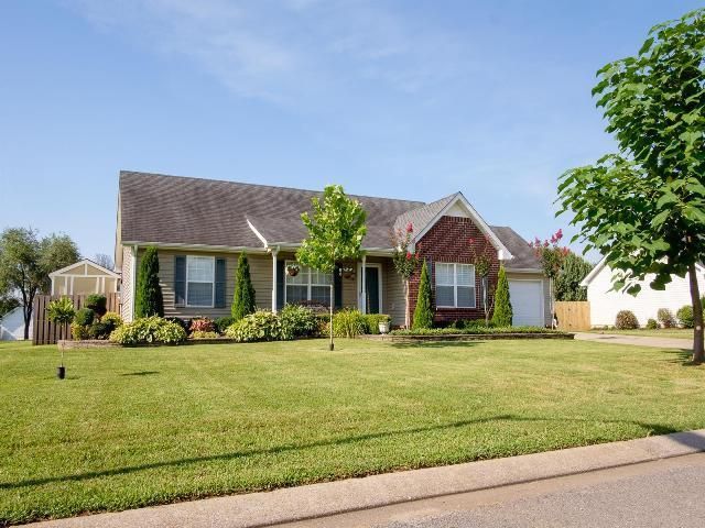 2811 Windemere Dr, Murfreesboro, TN 37128