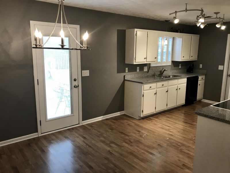 2811 Windemere Dr, Murfreesboro, TN 37128