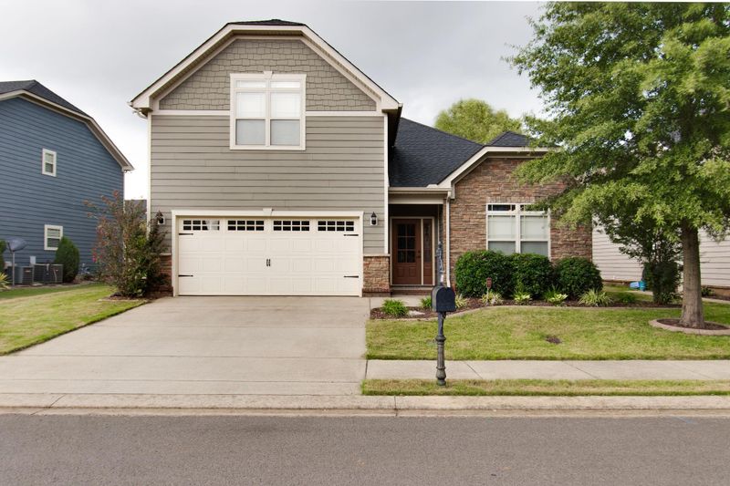 4332 Maximillion Cir, Murfreesboro, TN 37128