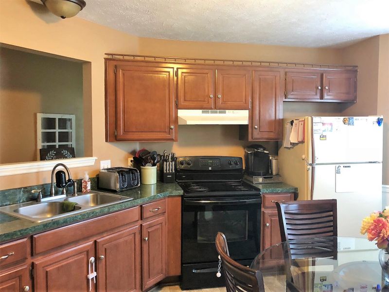 1204 Ledbury Dr, Smyrna, TN 37167