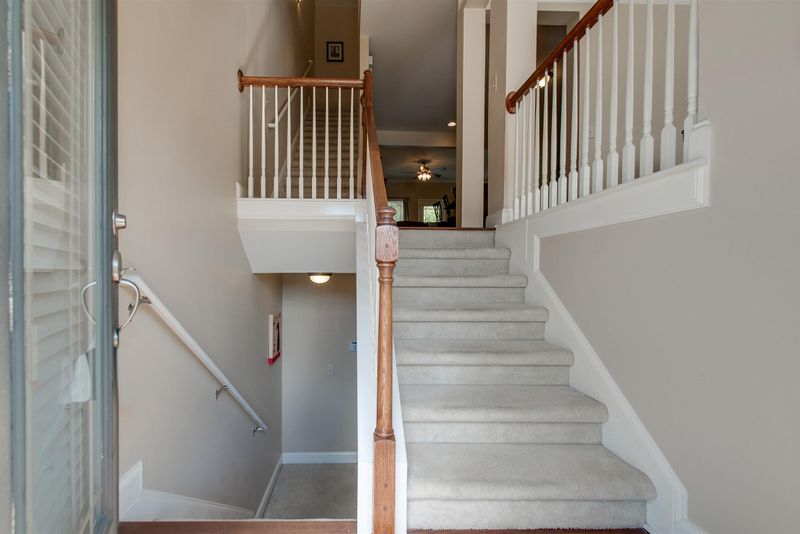 135 Stonecrest Dr #135, Nashville, TN 37209