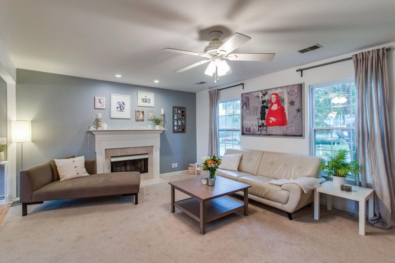 2021 Stanford Village Dr, Antioch, TN 37013