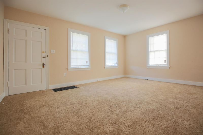 423 Sunset Ave, Murfreesboro, TN 37129