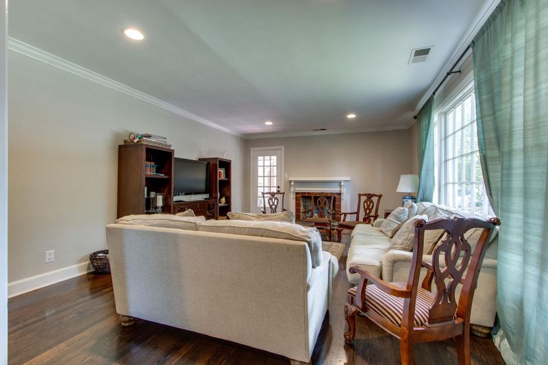 109 Lewisburg Ave, Franklin, TN 37064