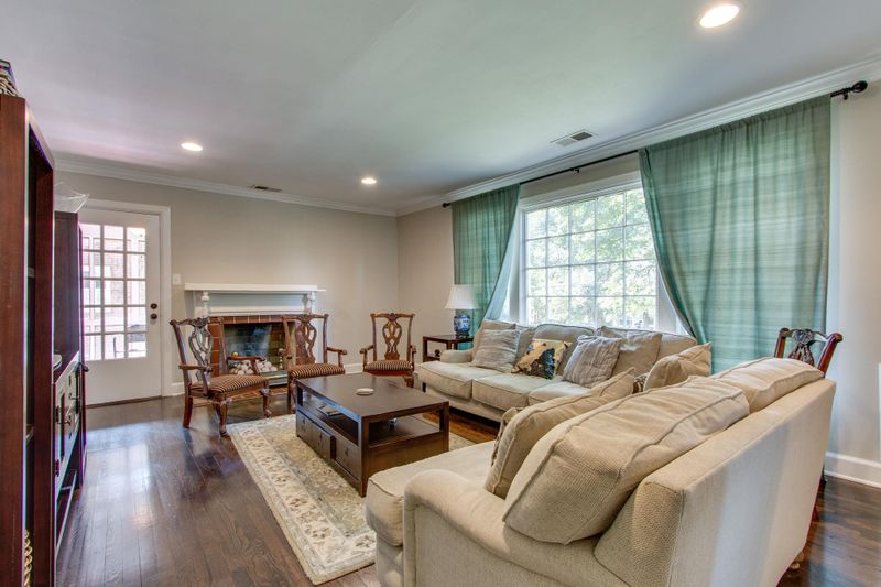 109 Lewisburg Ave, Franklin, TN 37064