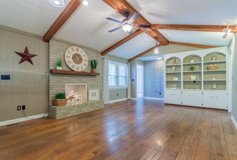 3501 Castlewood Ct, Murfreesboro, TN 37128
