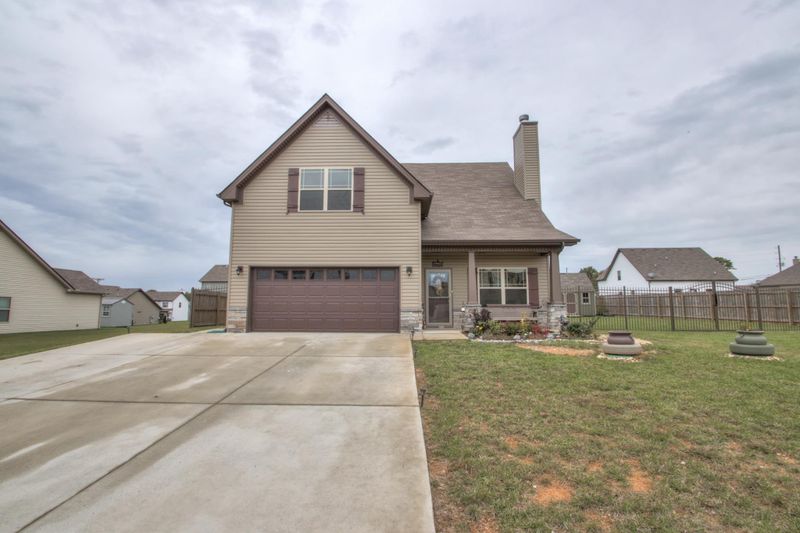 108 Kimbell Ct, Murfreesboro, TN 37128
