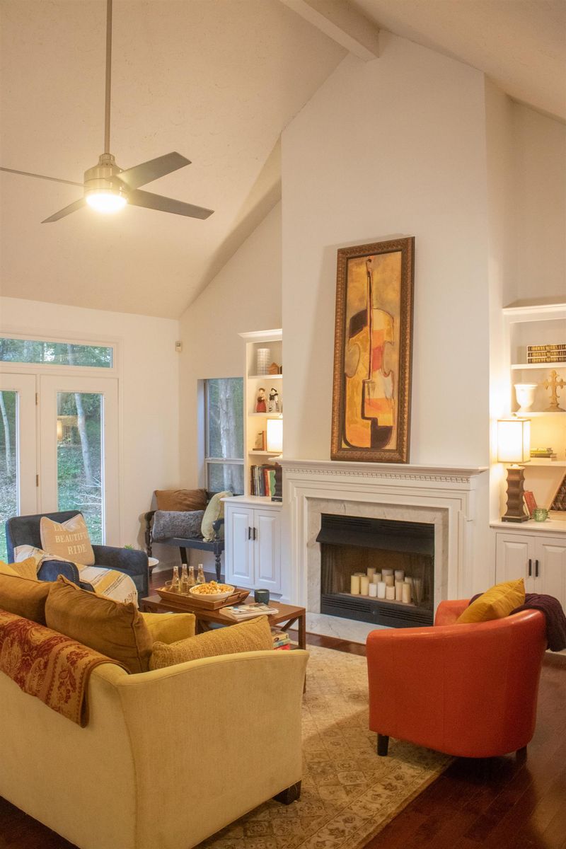 102 Burton Ct, Mount Juliet, TN 37122
