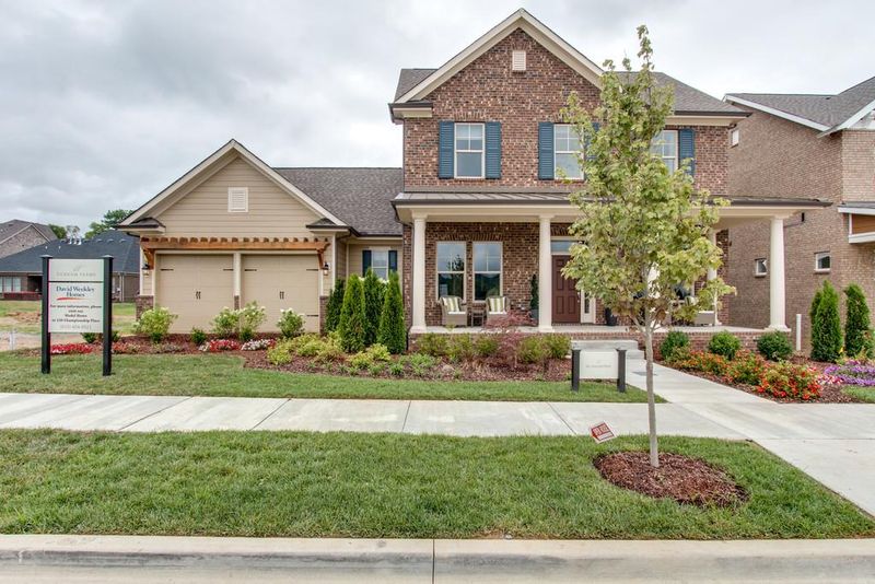 101 Ashington Circle #102, Hendersonville, TN 37075