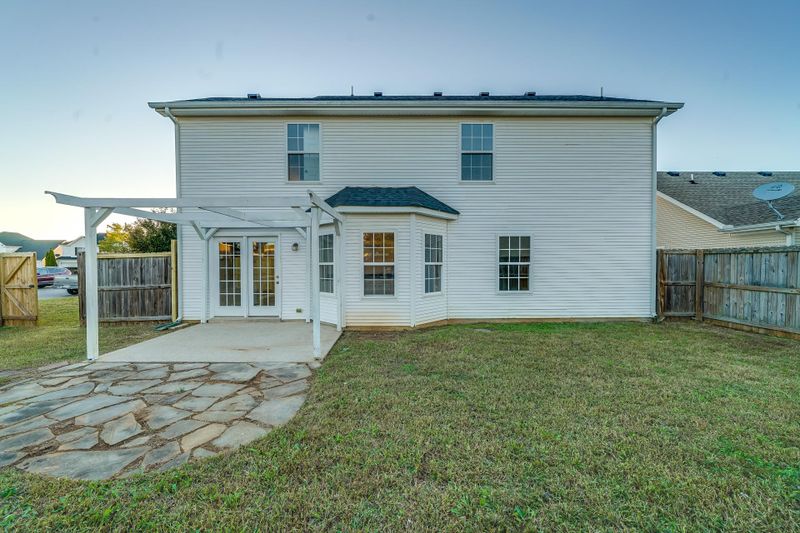 1808 Antebellum Dr, Murfreesboro, TN 37128