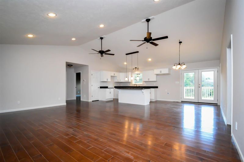 30 Riddleton Cir, Riddleton, TN 37151