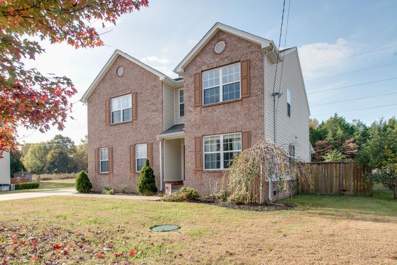 118 Arkansas Ct, Murfreesboro, TN 37129