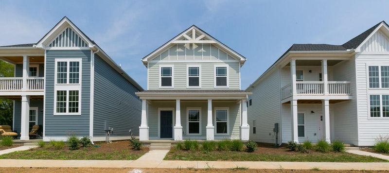 1123 Emery Bay Cir, Hendersonville, TN 37075