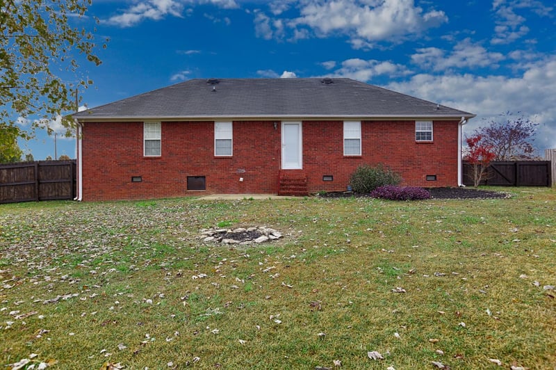 27764 Gretta Cir, Ardmore, AL 35739
