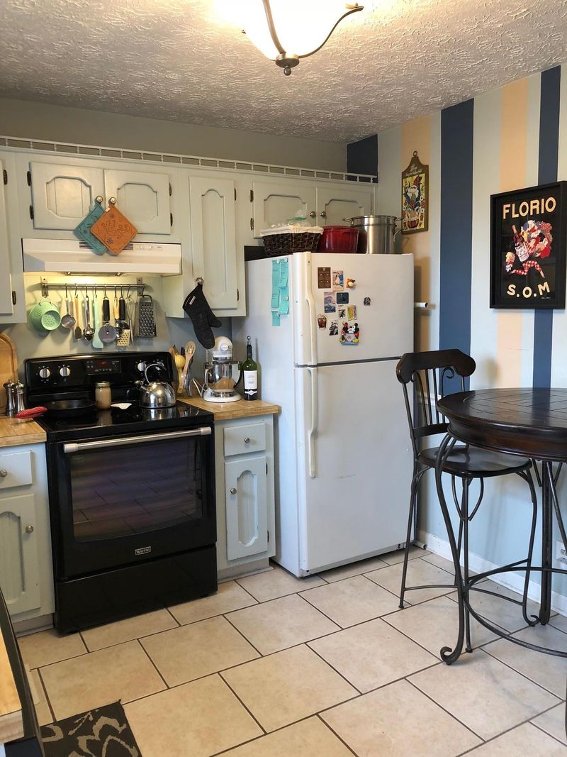 102 Hillside Ct, Hendersonville, TN 37075