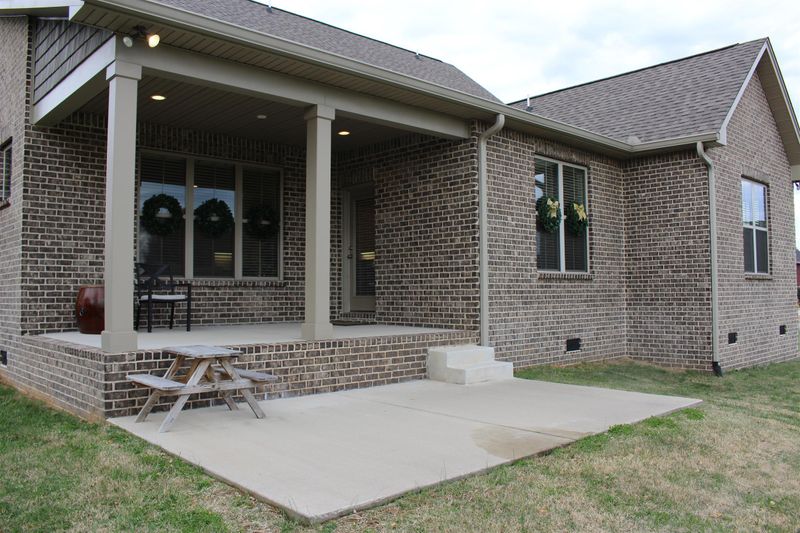 1018 Brandon Way, Pleasant View, TN 37146
