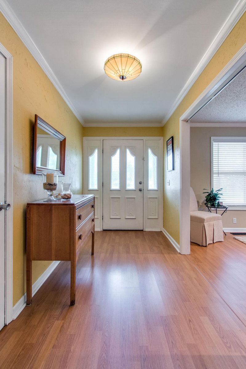 100 Bluefield, Nashville, TN 37214