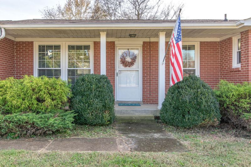 354 Monaco Dr, Hermitage, TN 37076