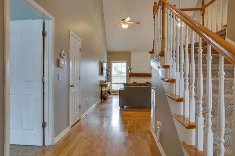 3433 Leslie Ln, Murfreesboro, TN 37128