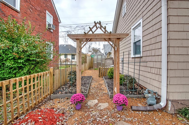 1100 Dodson St, Old Hickory, TN 37138