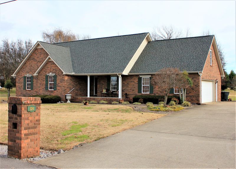 124 Westwick Ct, Murfreesboro, TN 37128