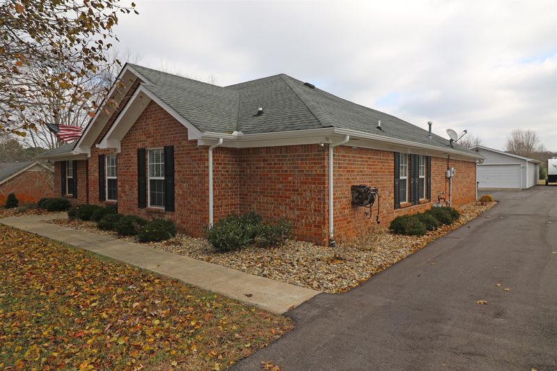 519 Ridgeview Dr, Mount Juliet, TN 37122
