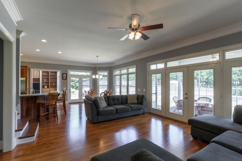 4300 Warren Rd, Franklin, TN 37067