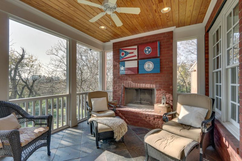 425 Autumn Lake Trl, Franklin, TN 37067