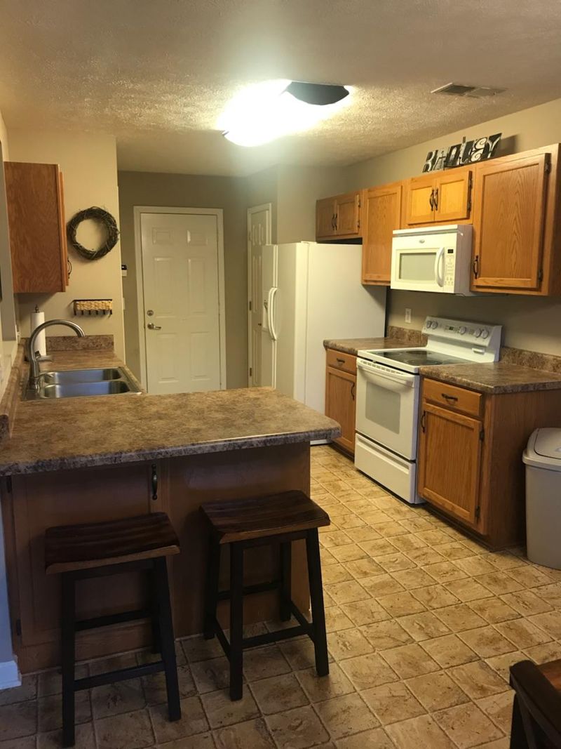 1217 Cason Trl, Murfreesboro, TN 37128