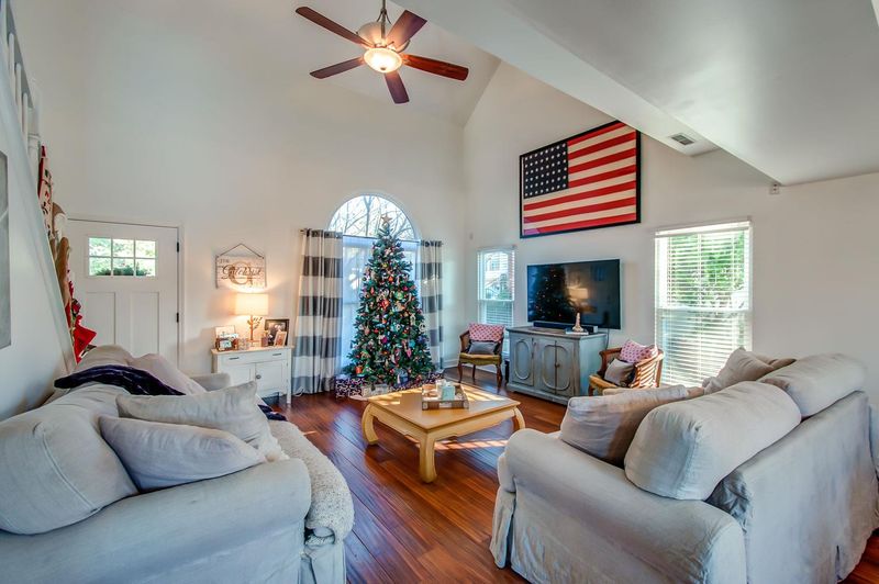 1235 Kelly Ct, Franklin, TN 37064