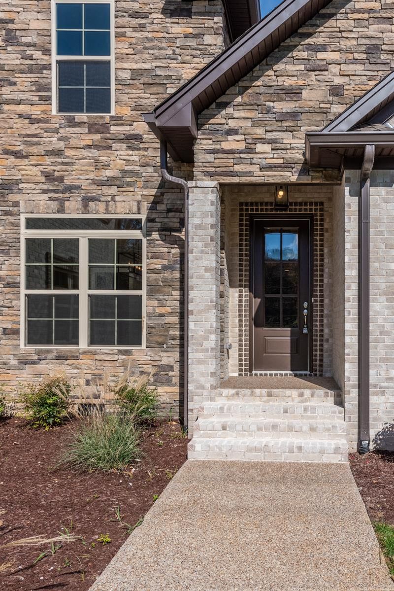 1423 Mires Rd, Mount Juliet, TN 37122