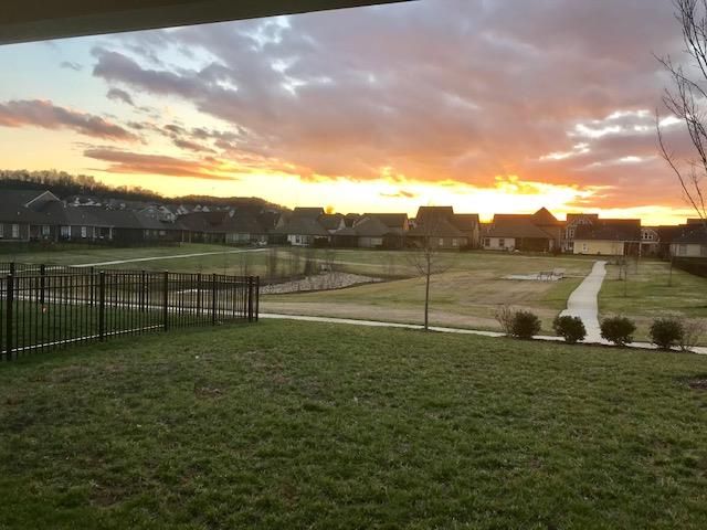 1025 Beamon Dr, Franklin, TN 37064