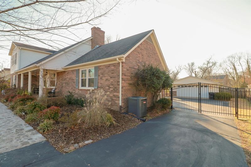 2803 Tower Dr, Murfreesboro, TN 37129