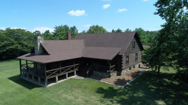3493 Shores Rd, Murfreesboro, TN 37128