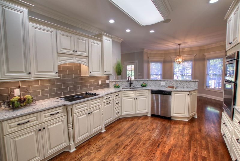 711 Saratoga Dr, Murfreesboro, TN 37130