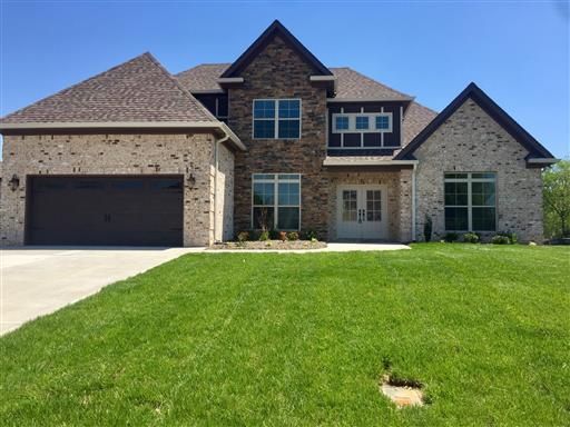 806 Stovers Glen Dr, Murfreesboro, TN 37128
