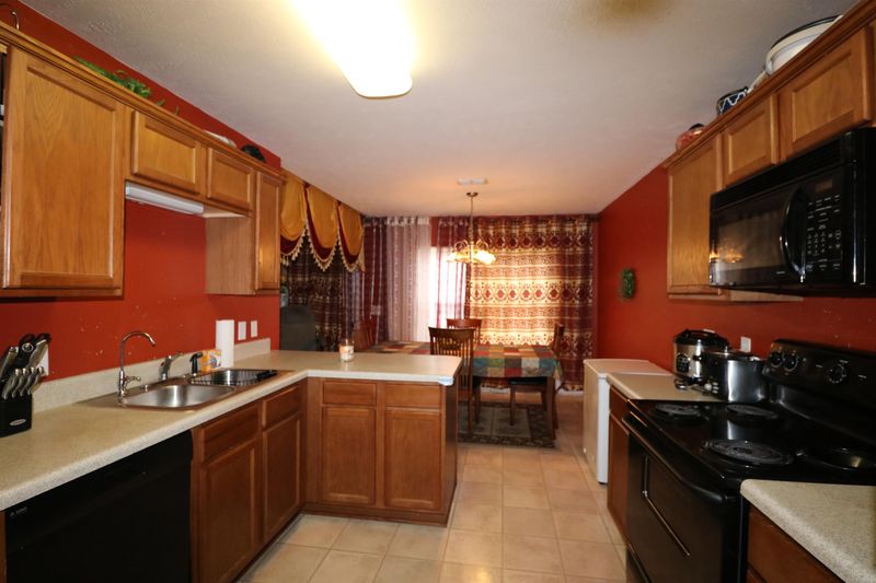 1022 Tom Hailey Blvd, La Vergne, TN 37086