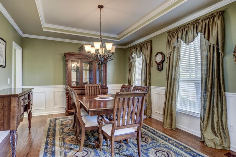 6957 Stone Run Dr, Nashville, TN 37211