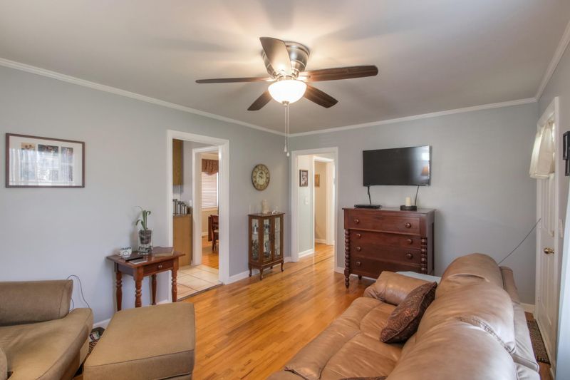 231 Ridgeway Dr, Nashville, TN 37214