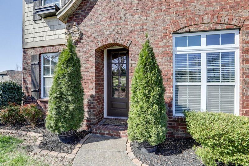 101 Molly Bright Ln, Franklin, TN 37064