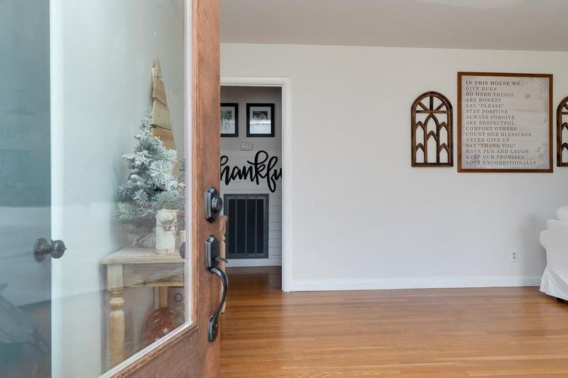 1706 Leaf Ave, Murfreesboro, TN 37130