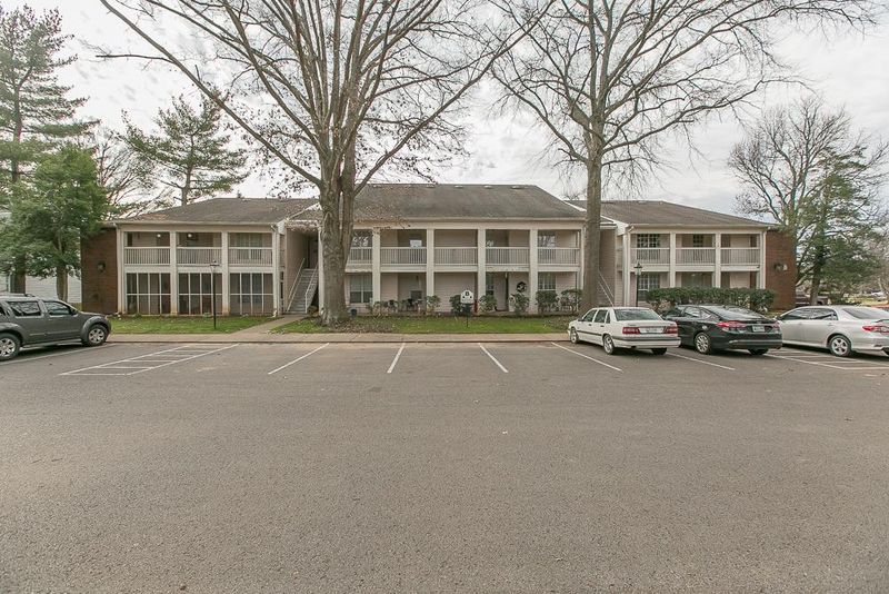 1280 Middle Tennessee Blvd #B-5, Murfreesboro, TN 37130