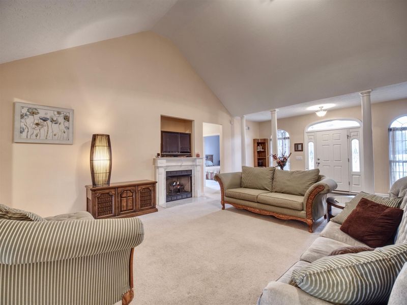 1200 Robbie Ln, Gallatin, TN 37066