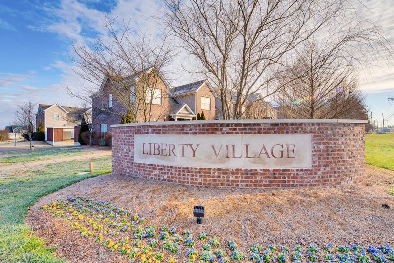 832 General Cabot Ct, Murfreesboro, TN 37129
