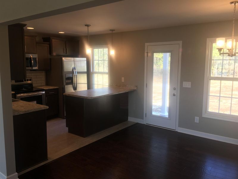 310 Heatherwood Dr, Murfreesboro, TN 37129