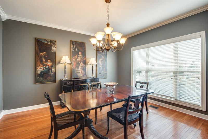 508 Summit Oaks Ct, Nashville, TN 37221