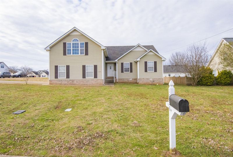 1336 Dodd Trl, Murfreesboro, TN 37128